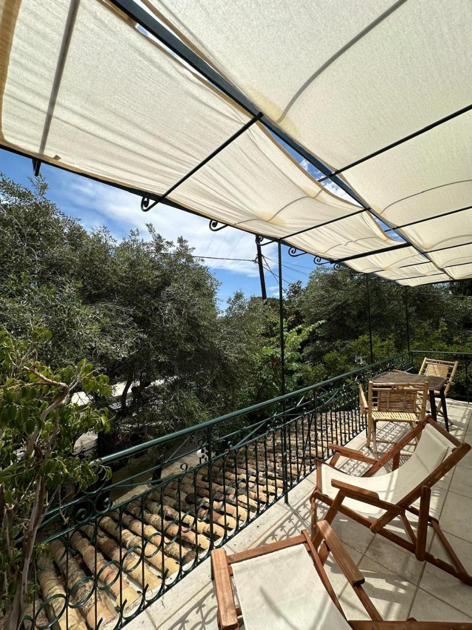 Eleni'S Guesthouse Paleokastritsa Zimmer foto